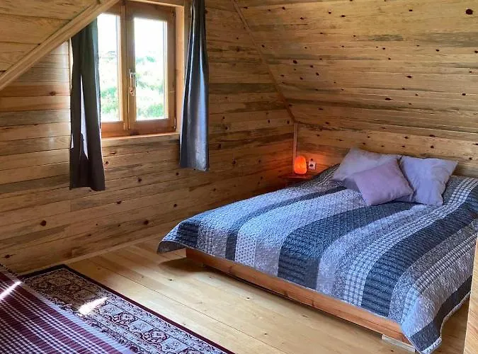 Imanje Mir 度假居 *